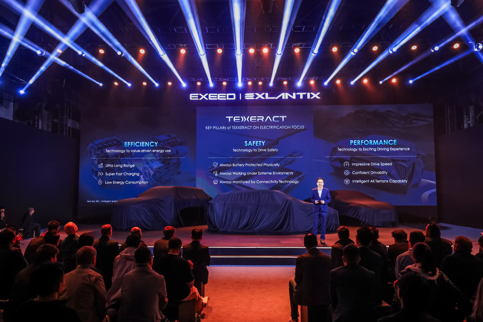 EXEED представил инновационную технологию TEXXERACT И новую дизайнерскую концепцию бренда